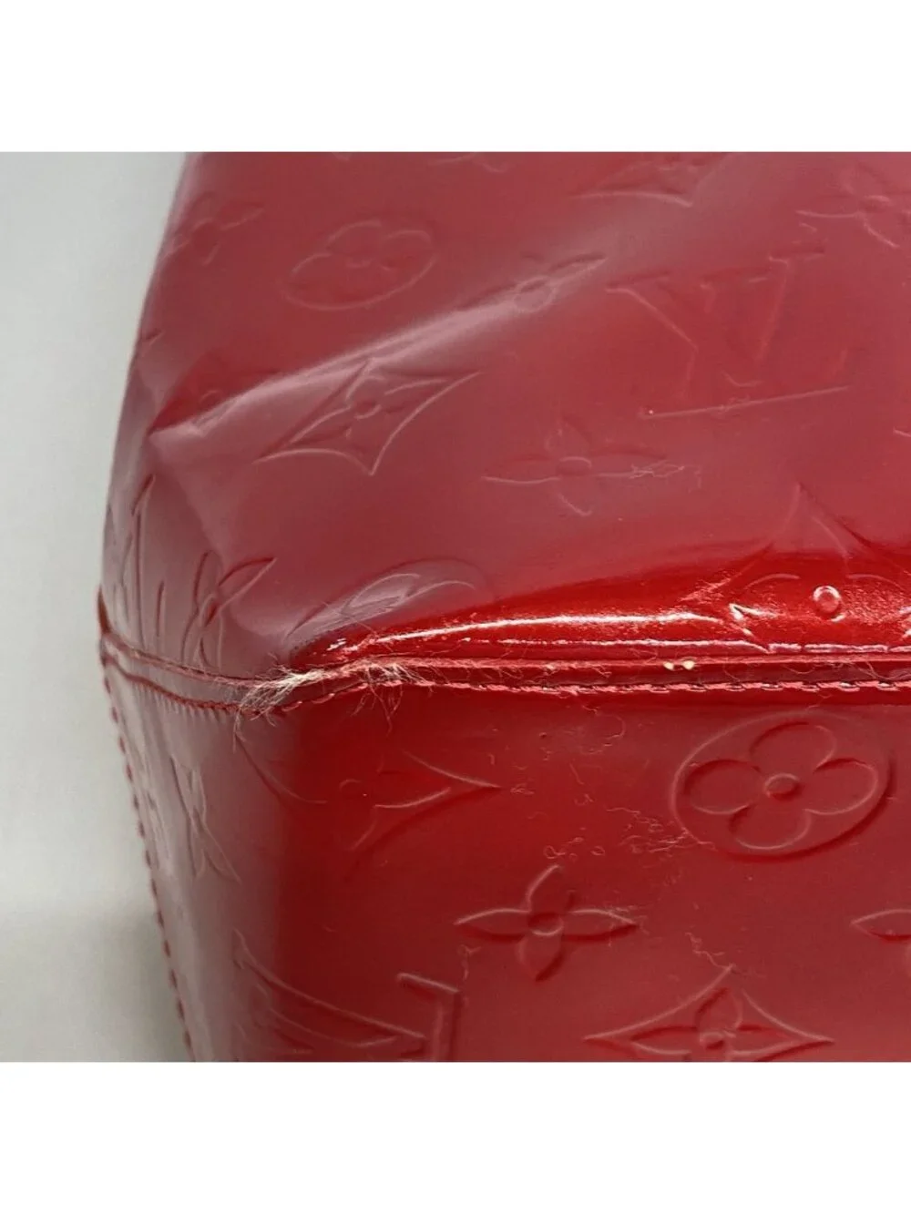 Louis Vuitton Tote Bag Vernis Reed MM Rouge